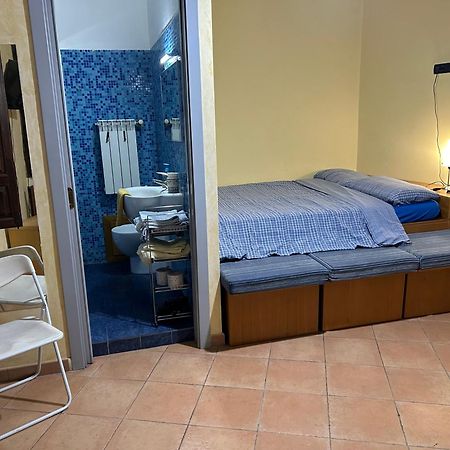 B&B L'Angolo Sulla Piazza Mirabella Imbaccari Exterior photo
