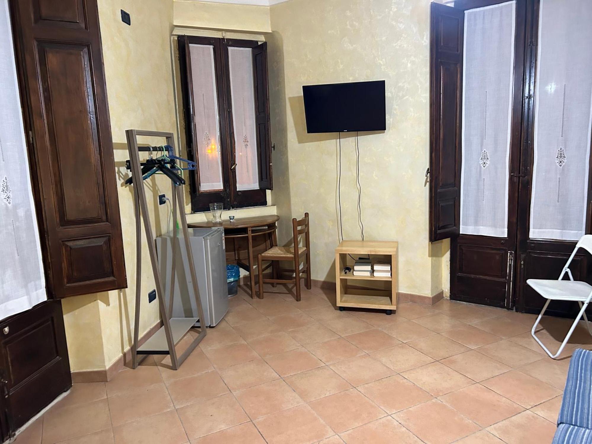 B&B L'Angolo Sulla Piazza Mirabella Imbaccari Exterior photo